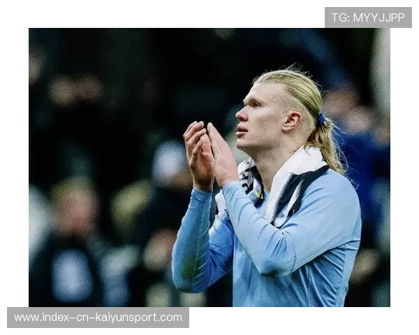 曼城阵地战细腻，哈兰德门前抢点再下一城