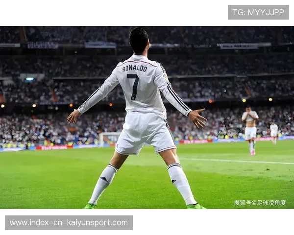 巴黎寻C罗式商业+竞技双核：开启足球王国的新篇章