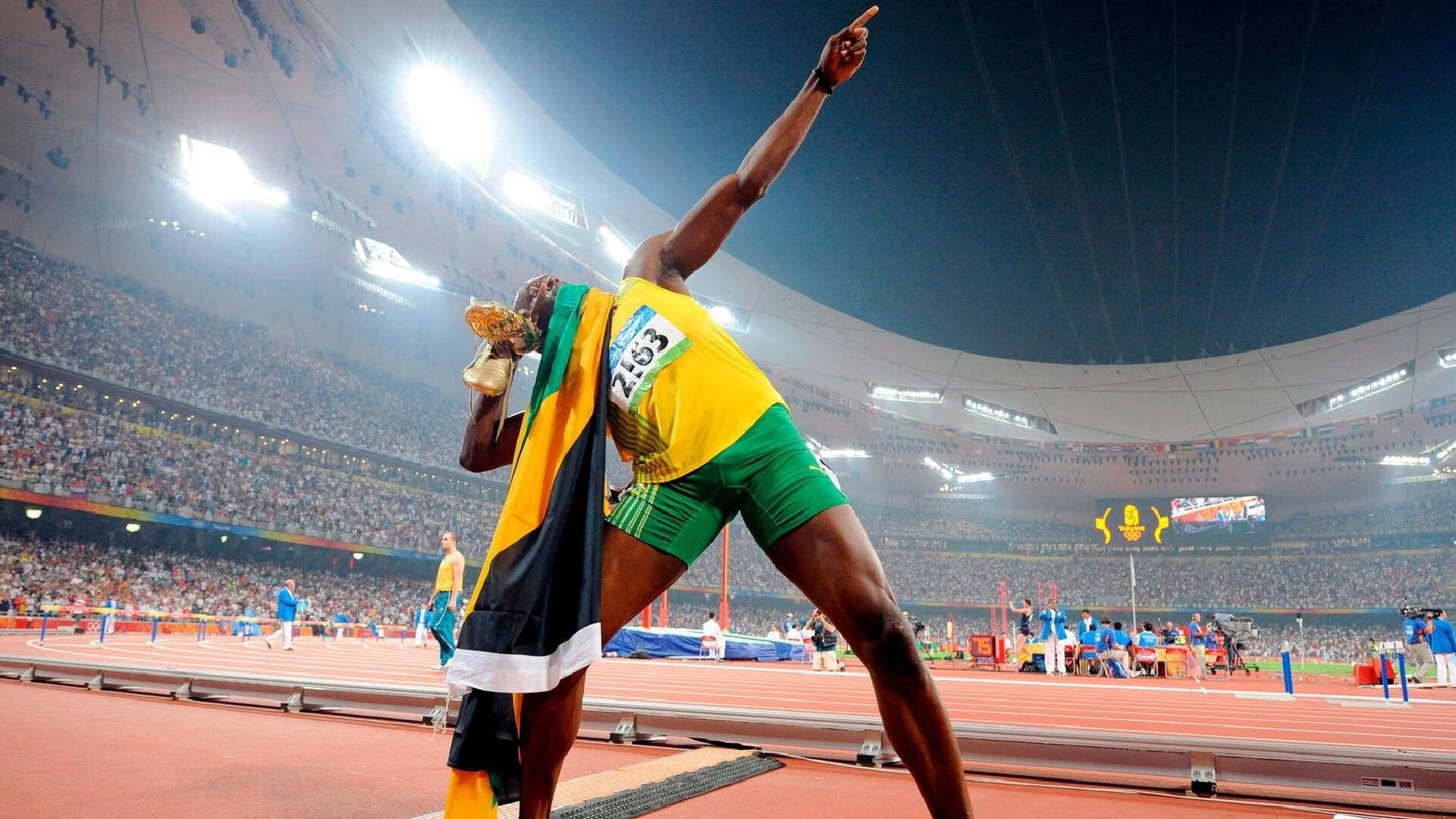 欧冠最佳年轻球员,欧冠决赛最年轻首发球员